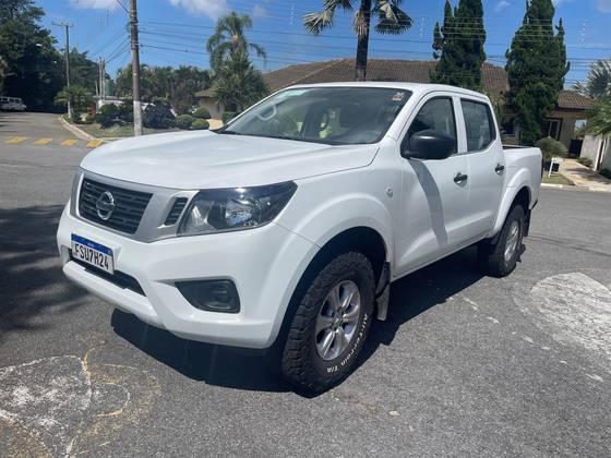 NISSAN FRONTIER 2021