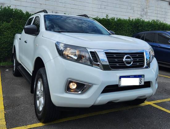 NISSAN FRONTIER 2022