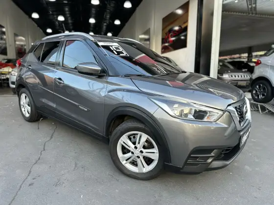 NISSAN KICKS 2019
