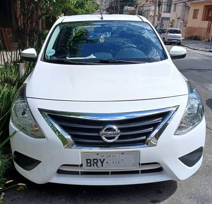NISSAN VERSA 2019