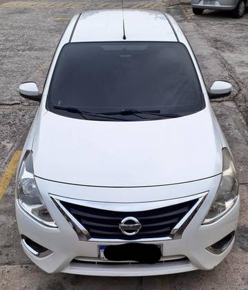 NISSAN VERSA 2021