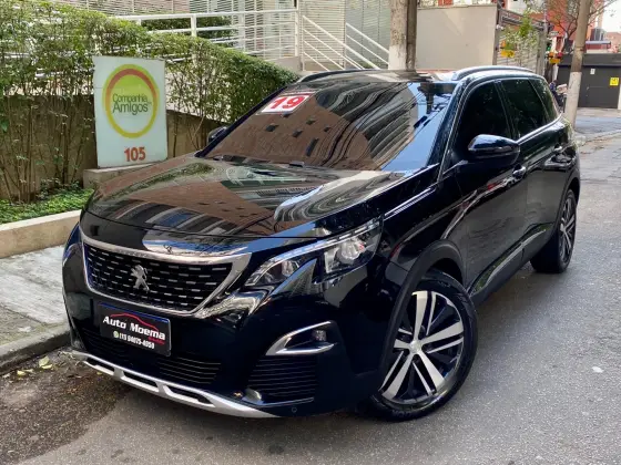 PEUGEOT 5008 2019