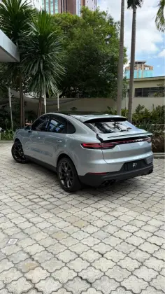 PORSCHE CAYENNE 2021