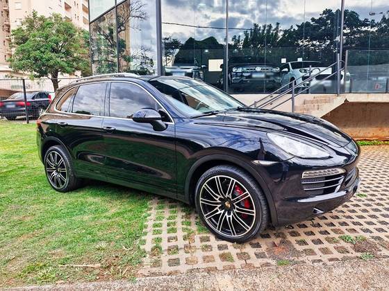 PORSCHE CAYENNE 2011