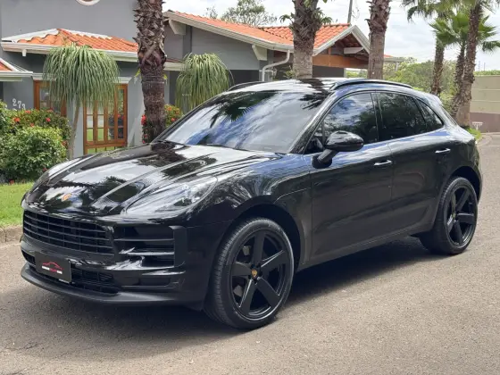 PORSCHE MACAN 2021