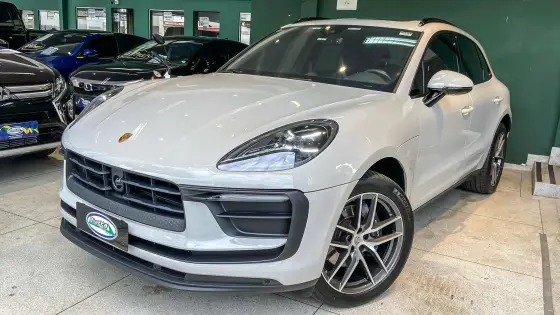 PORSCHE MACAN 2023