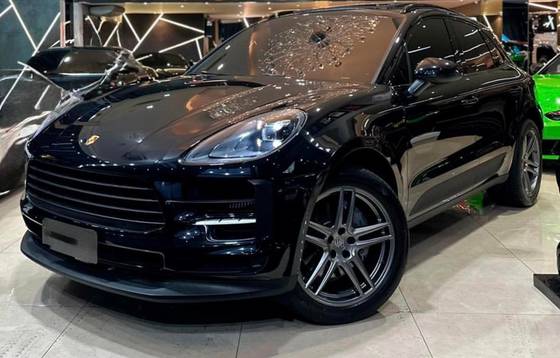 PORSCHE MACAN 2021
