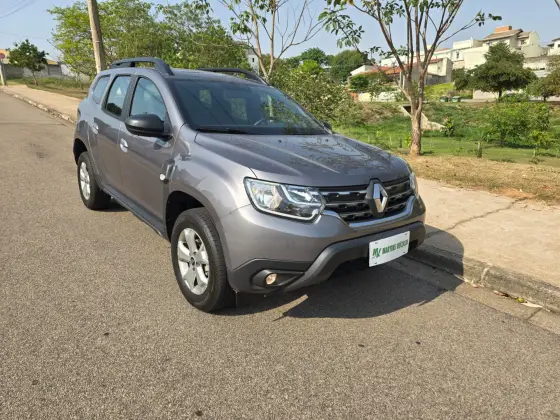 RENAULT DUSTER 2024