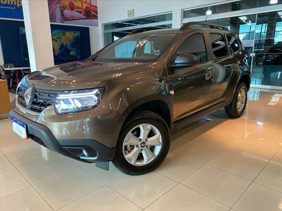 RENAULT DUSTER 2025