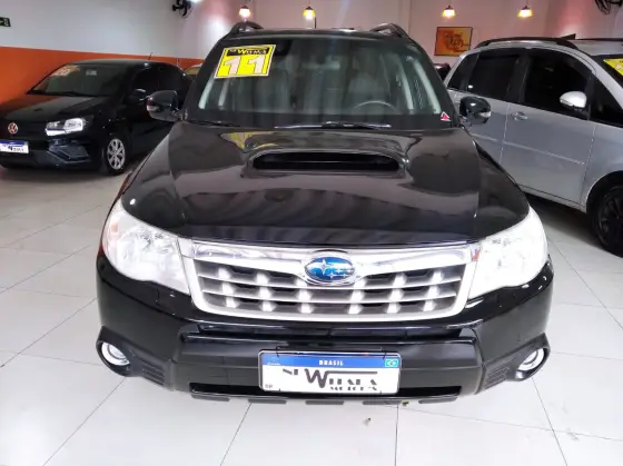 SUBARU FORESTER 2011