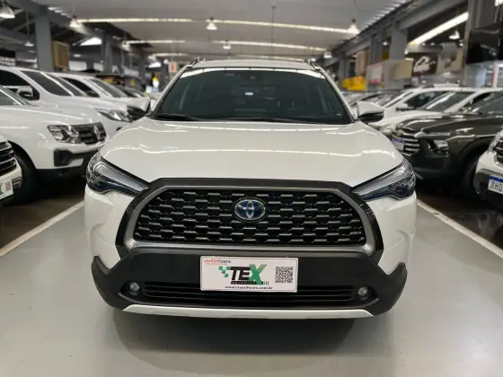TOYOTA COROLLA CROSS 2023