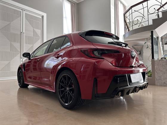 TOYOTA GR COROLLA 2024