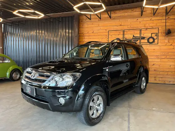 TOYOTA HILUX SW4 2008