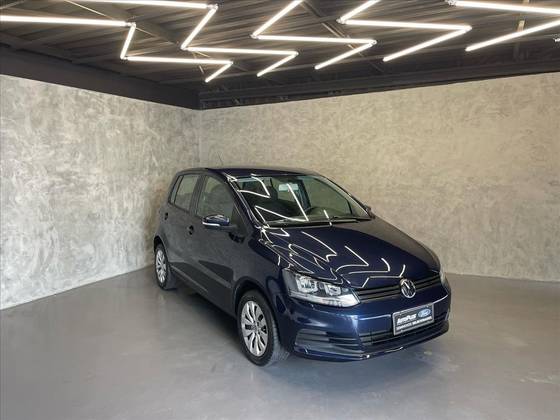 VOLKSWAGEN FOX 2017