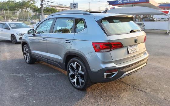 VOLKSWAGEN TAOS 2023