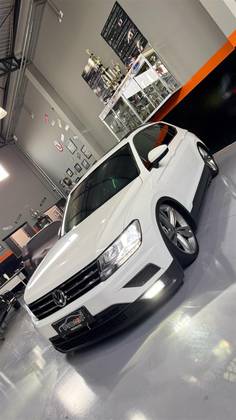 VOLKSWAGEN TIGUAN 2020