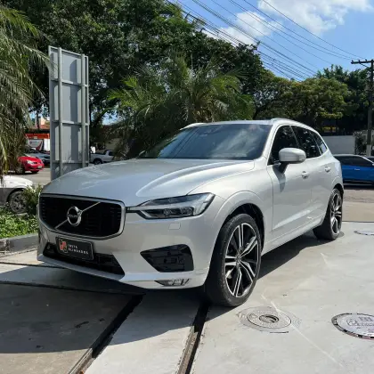 VOLVO XC60 2018