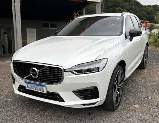 VOLVO XC60 2020
