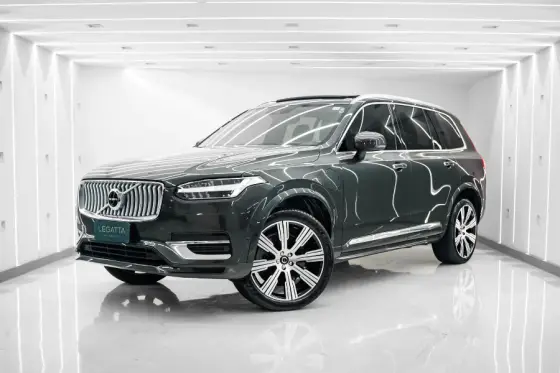 VOLVO XC90 2021