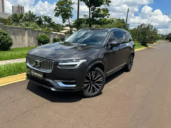 VOLVO XC90 2023