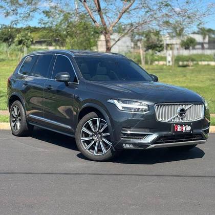 VOLVO XC90 2019