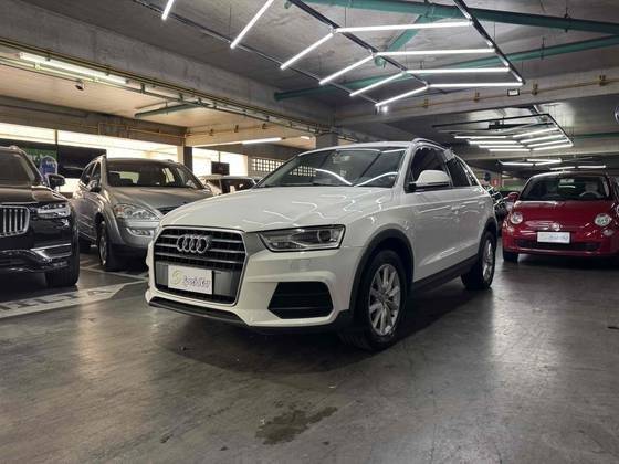 AUDI Q3 2017