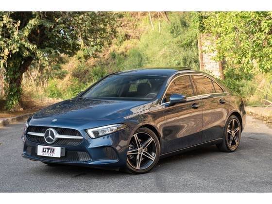 MERCEDES-BENZ A 200 2020
