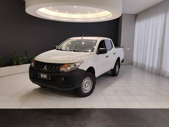 MITSUBISHI L200 TRITON 2021