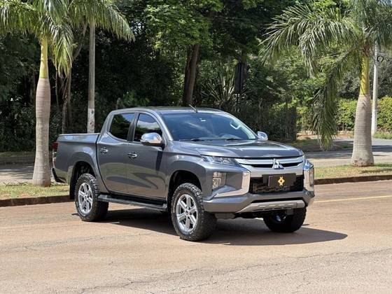 MITSUBISHI L200 TRITON 2022