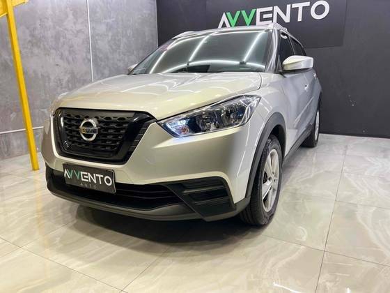 NISSAN KICKS 2020