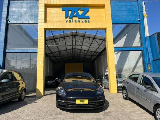 PORSCHE PANAMERA 2019