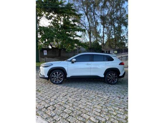 TOYOTA COROLLA CROSS 2022