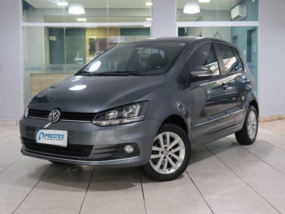VOLKSWAGEN FOX 2020