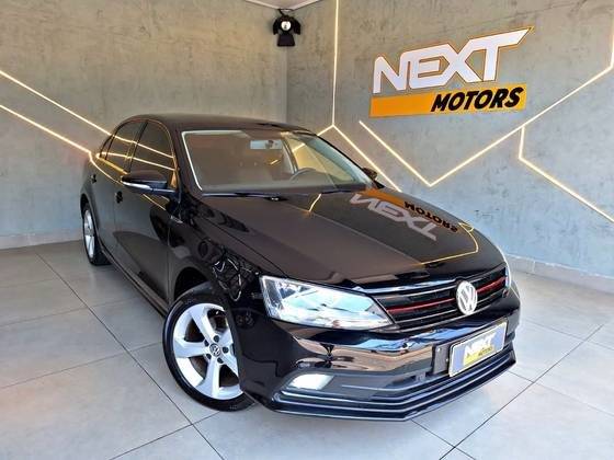VOLKSWAGEN JETTA 2016