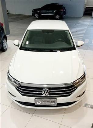 VOLKSWAGEN JETTA 2019