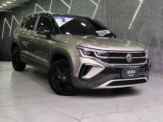 VOLKSWAGEN TAOS 2022