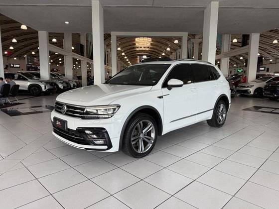 VOLKSWAGEN TIGUAN 2020