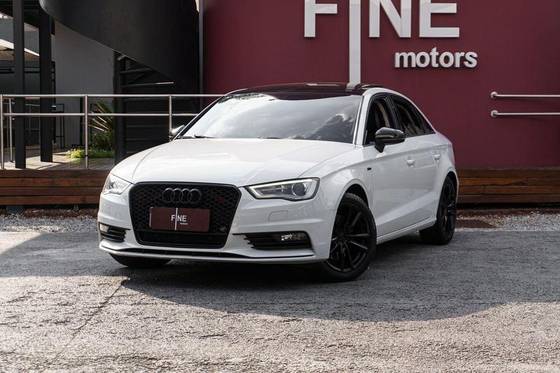 AUDI A3 2015