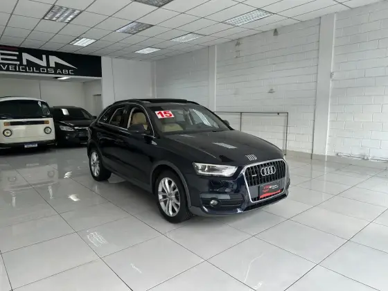 AUDI Q3 2015