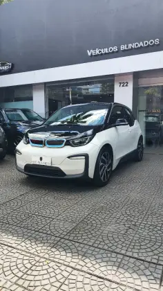 BMW i3 2022