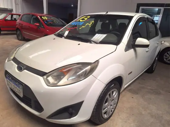 FORD FIESTA 2013