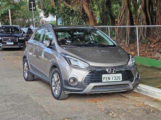 HYUNDAI HB20X 2017