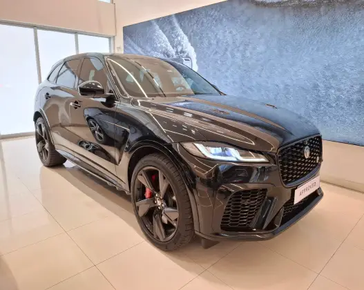 JAGUAR F-PACE 2024