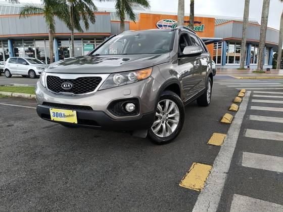KIA SORENTO 2011