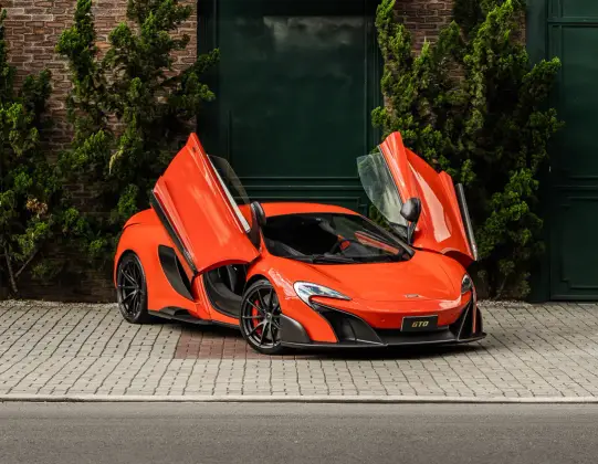MCLAREN 675LT 2016