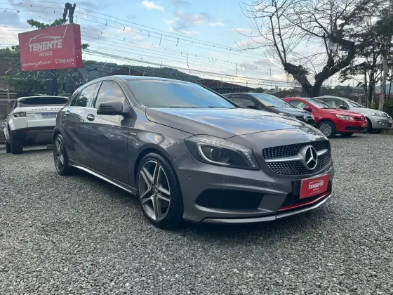 MERCEDES-BENZ A 250 2015