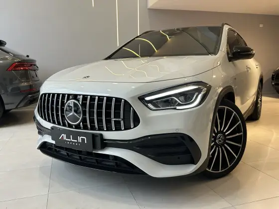 MERCEDES-BENZ GLA 35 AMG 2023