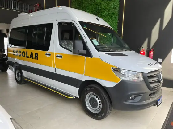 MERCEDES-BENZ SPRINTER 2025