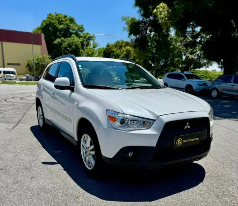 MITSUBISHI ASX 2011