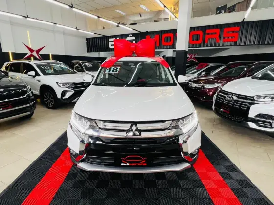 MITSUBISHI OUTLANDER 2018